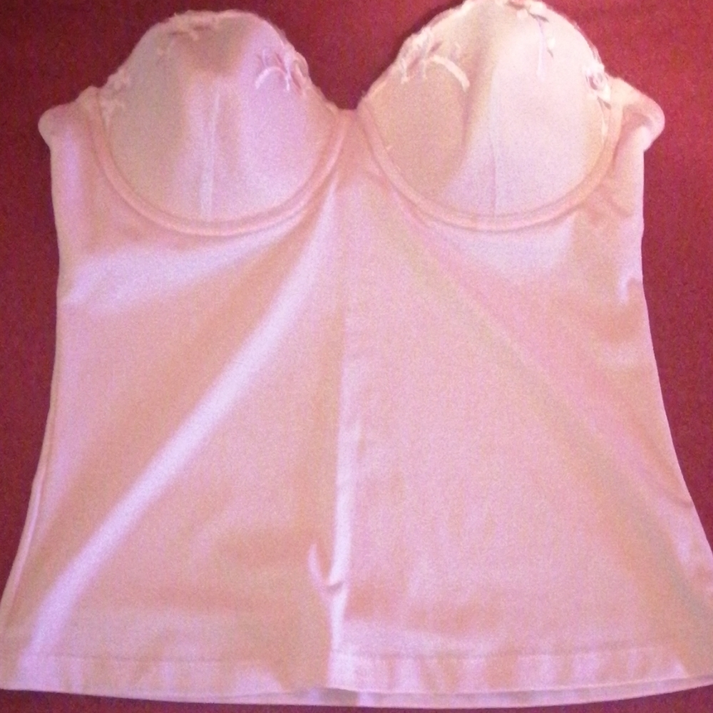 NWOT Beautiful bra top